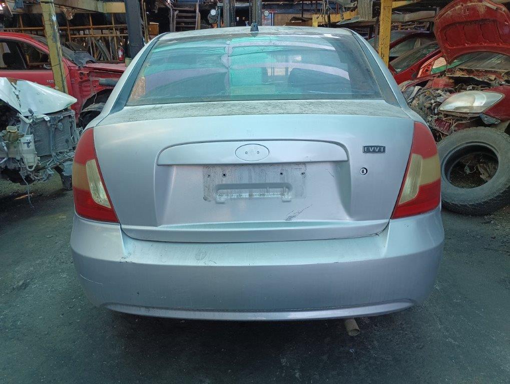  Hyundai ACCENT 2005    EN DESARME